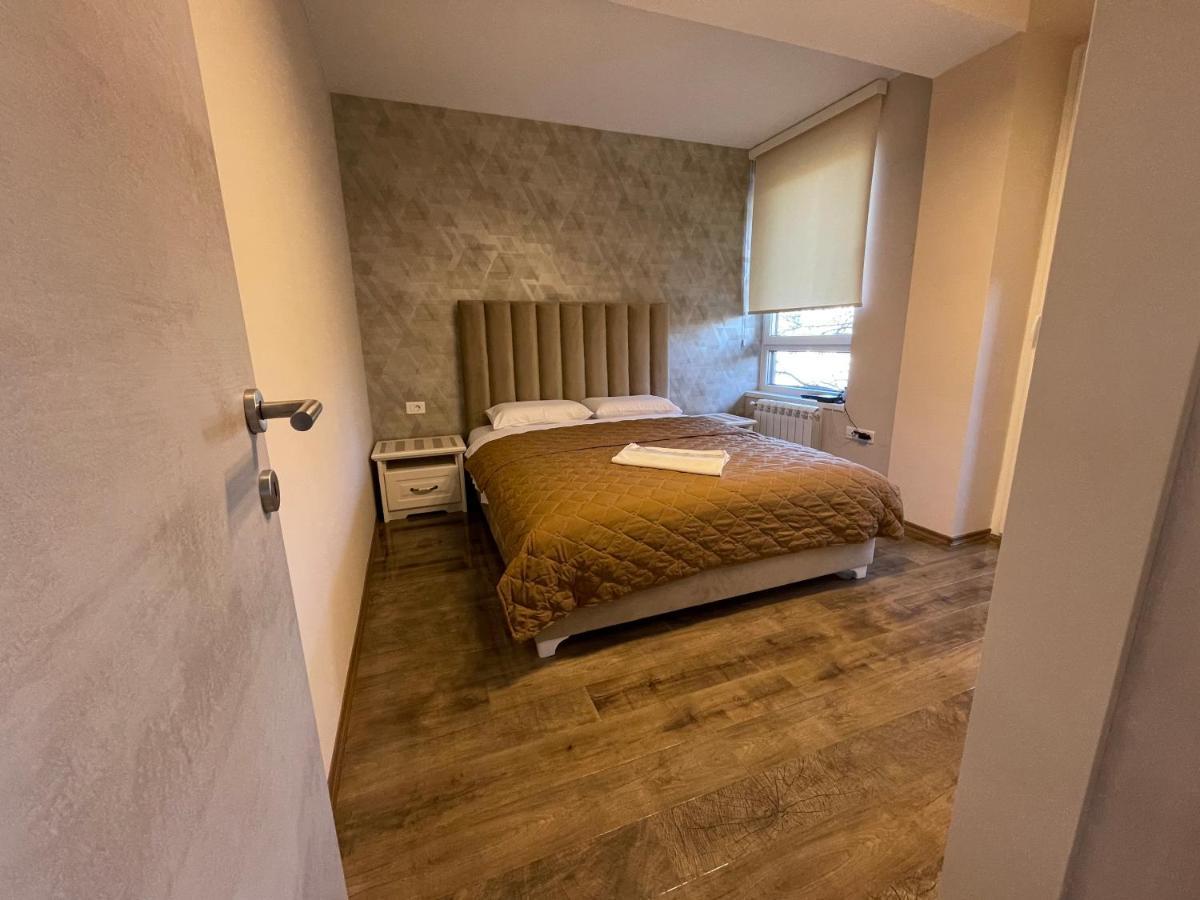 Roosevelt Apartment Skopje Luaran gambar
