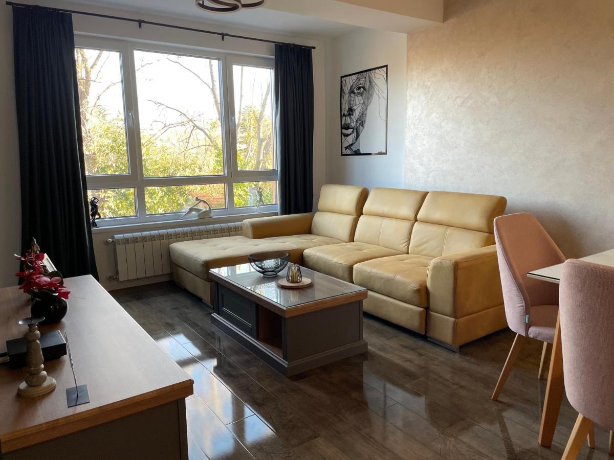 Roosevelt Apartment Skopje Luaran gambar